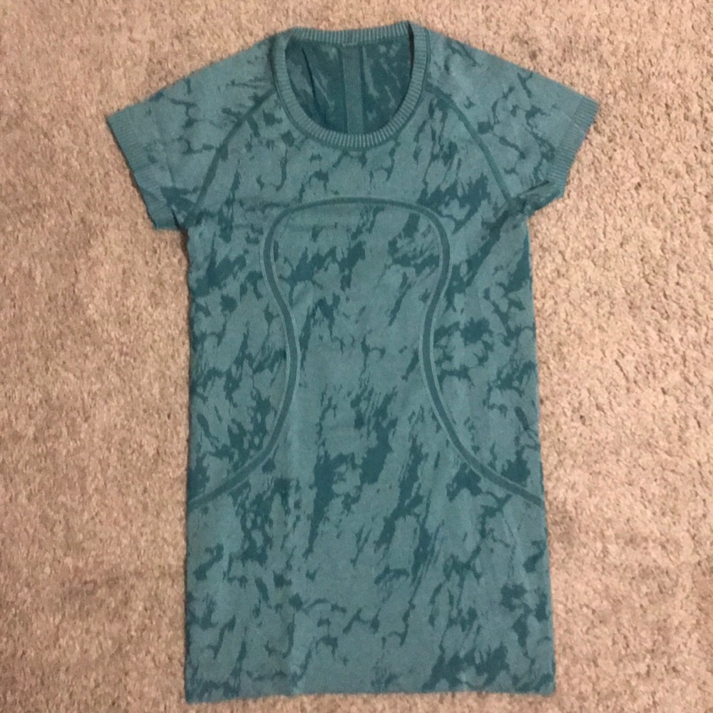 Lululemon Swiftly Tech Short Sleeve